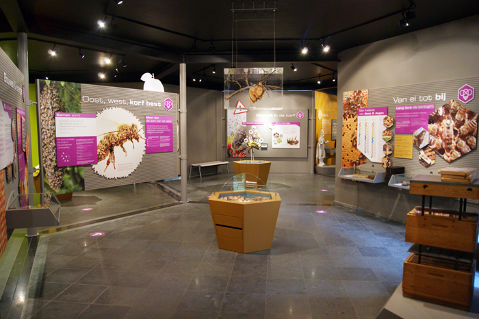 inrichting tentoonstelling bijenteeltmuseum © BizBis